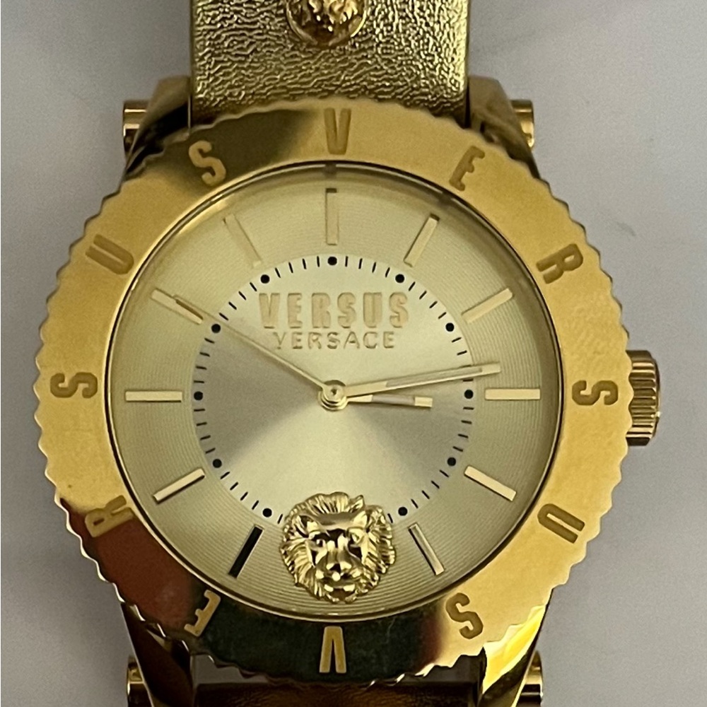Versus Versace Watch - Picture 4 of 4